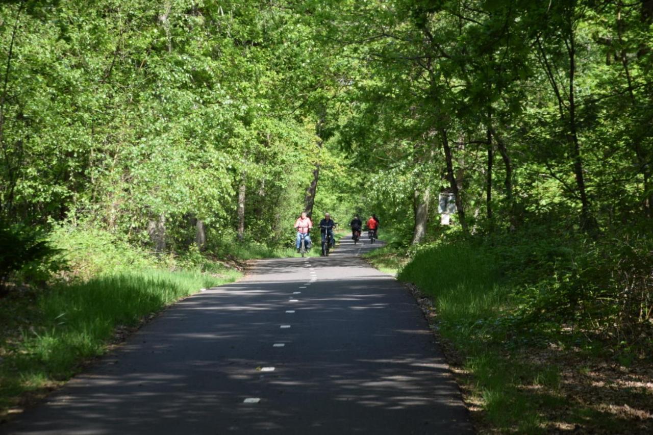 Holiday Inn 30 # Airco # Hygiene # Efteling # Hiking & Biking Oisterwijk Eksteriør bilde
